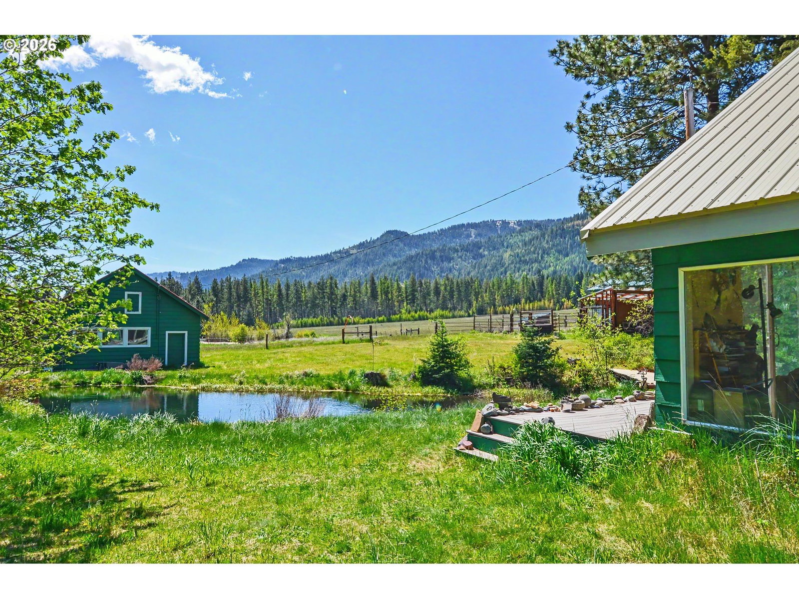 Listing photo 1 of 6