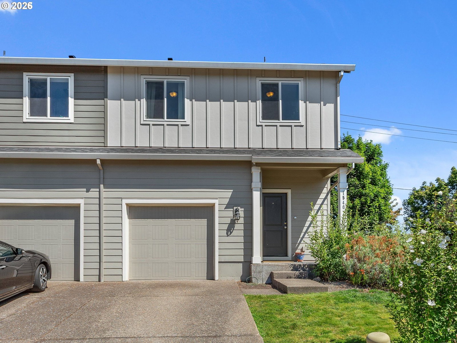 Listing photo 1 of 6