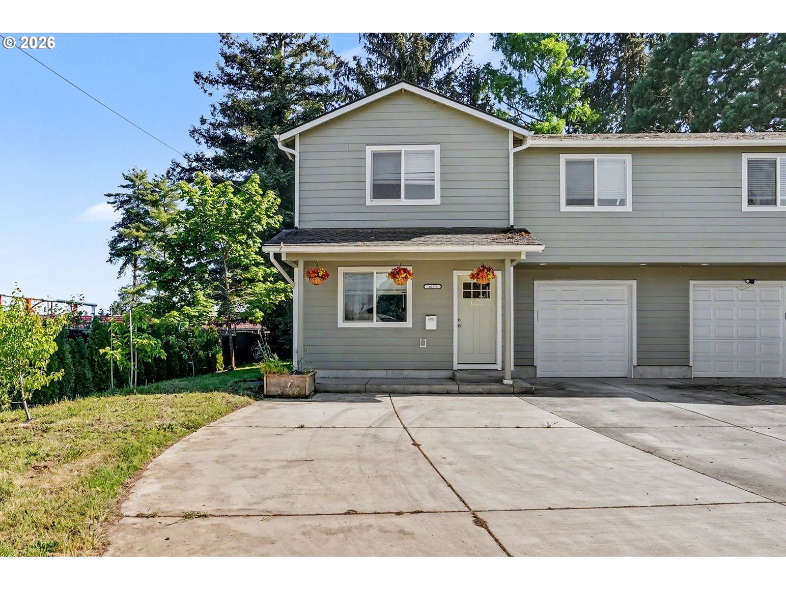 Listing photo 1 of 6