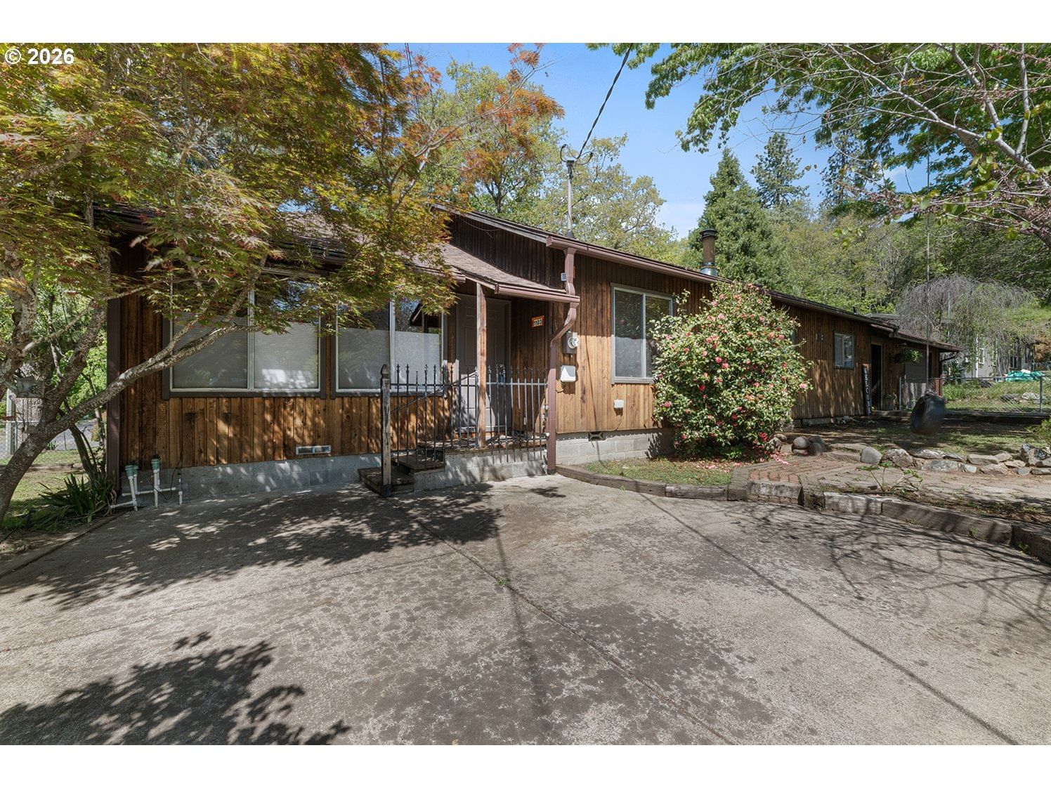 Listing photo 1 of 1