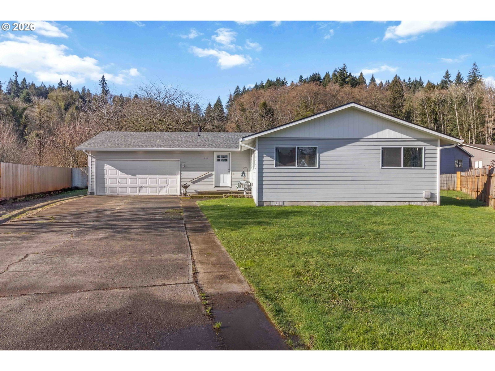 Primary listing photo, 119 MONTEREY DR, Kelso, WA, 98626