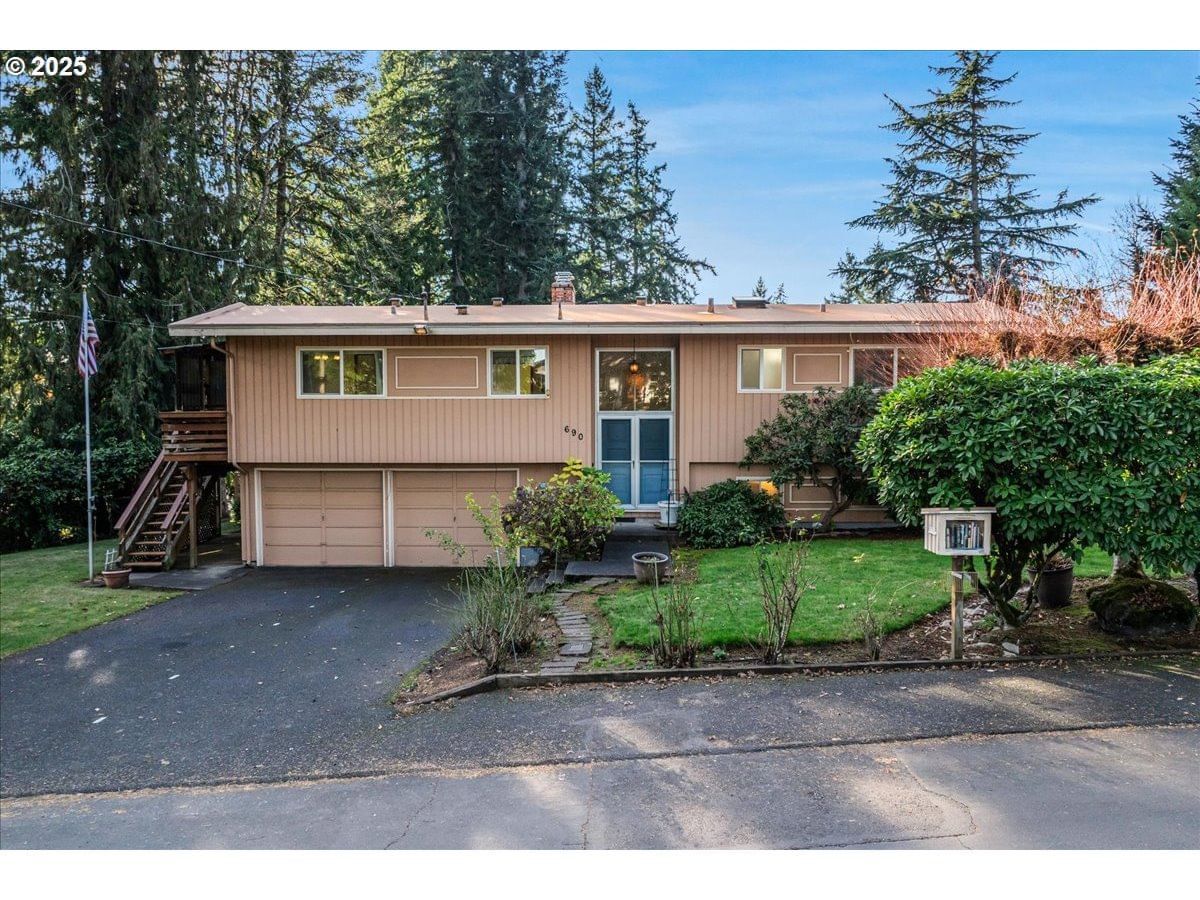 Primary listing photo, 690 MARYLHURST DR, West Linn, OR, 97068