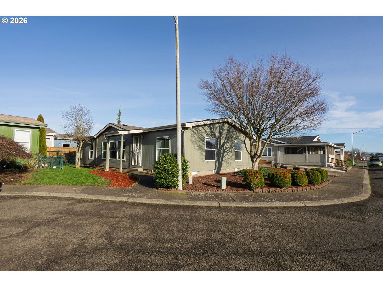 Listing photo 1 of 1