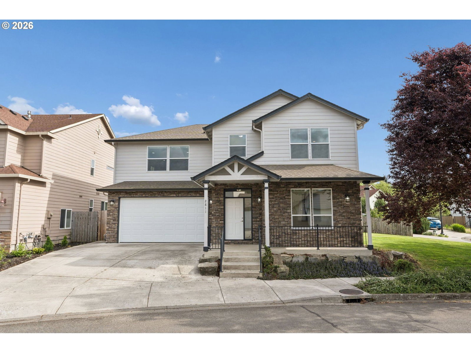 Listing photo 1 of 6