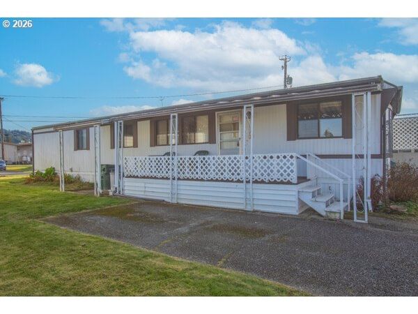 Primary listing photo, 1413 HAWTHORNE AVE #32, Reedsport, OR, 97467