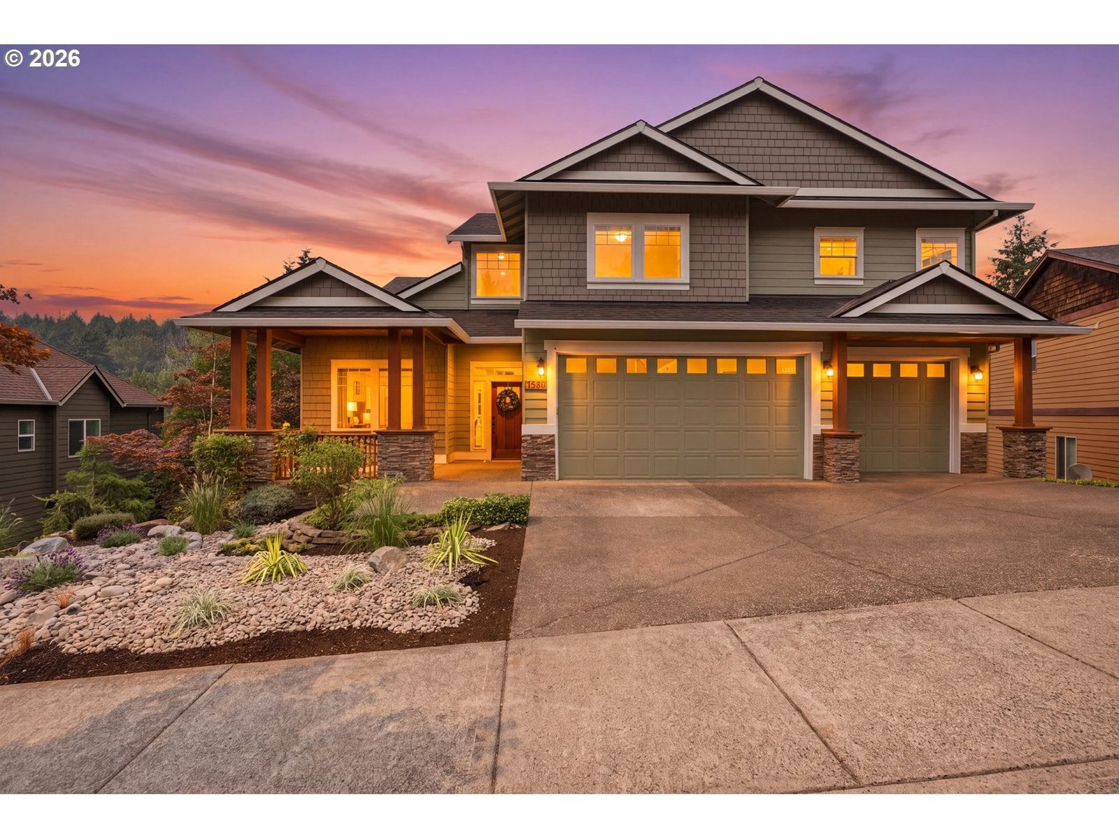 3306 RIDGE POINTE DR