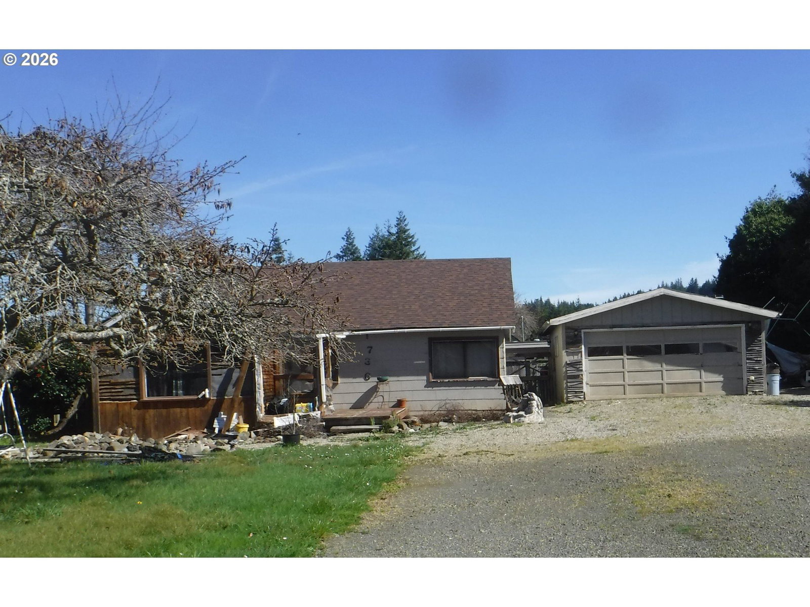 Listing photo 1 of 6