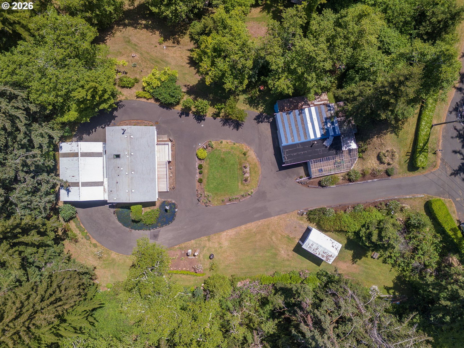 Listing photo 1 of 6