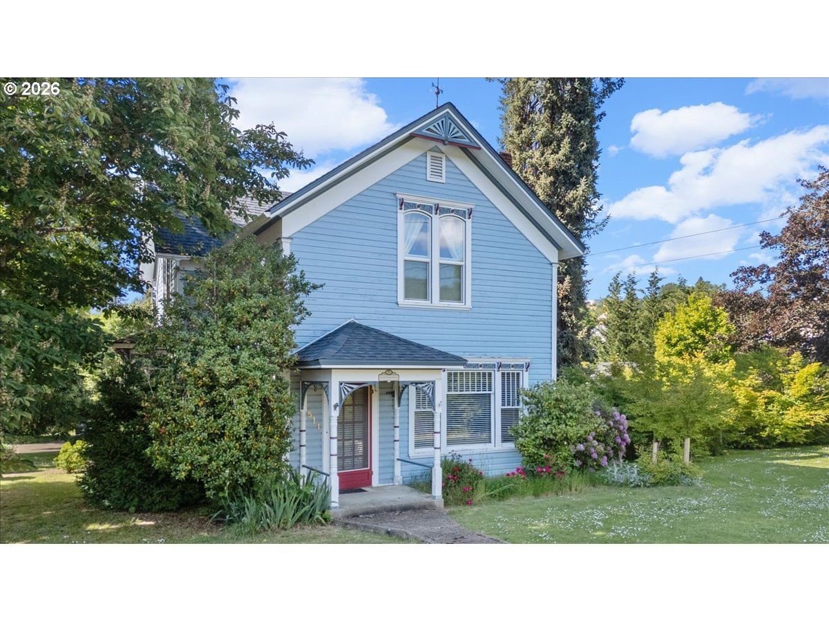 Listing photo 1 of 6