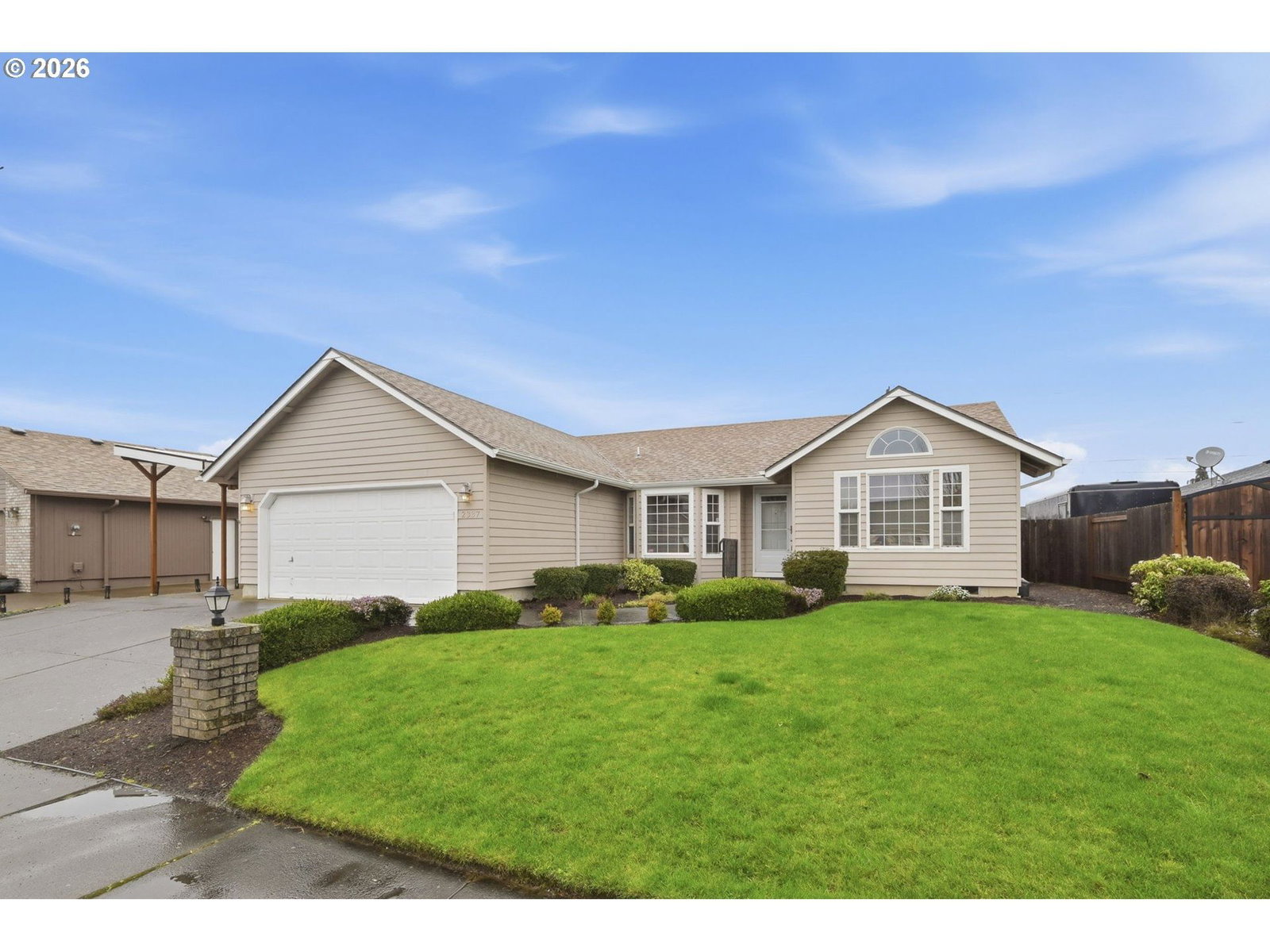 Primary listing photo, 2337 LOCH DR, Springfield, OR, 97477