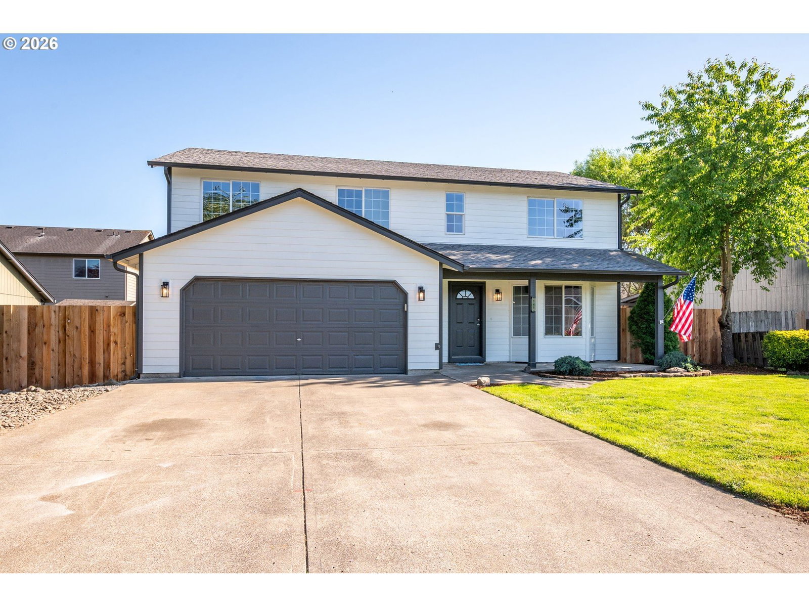 Listing photo 1 of 6