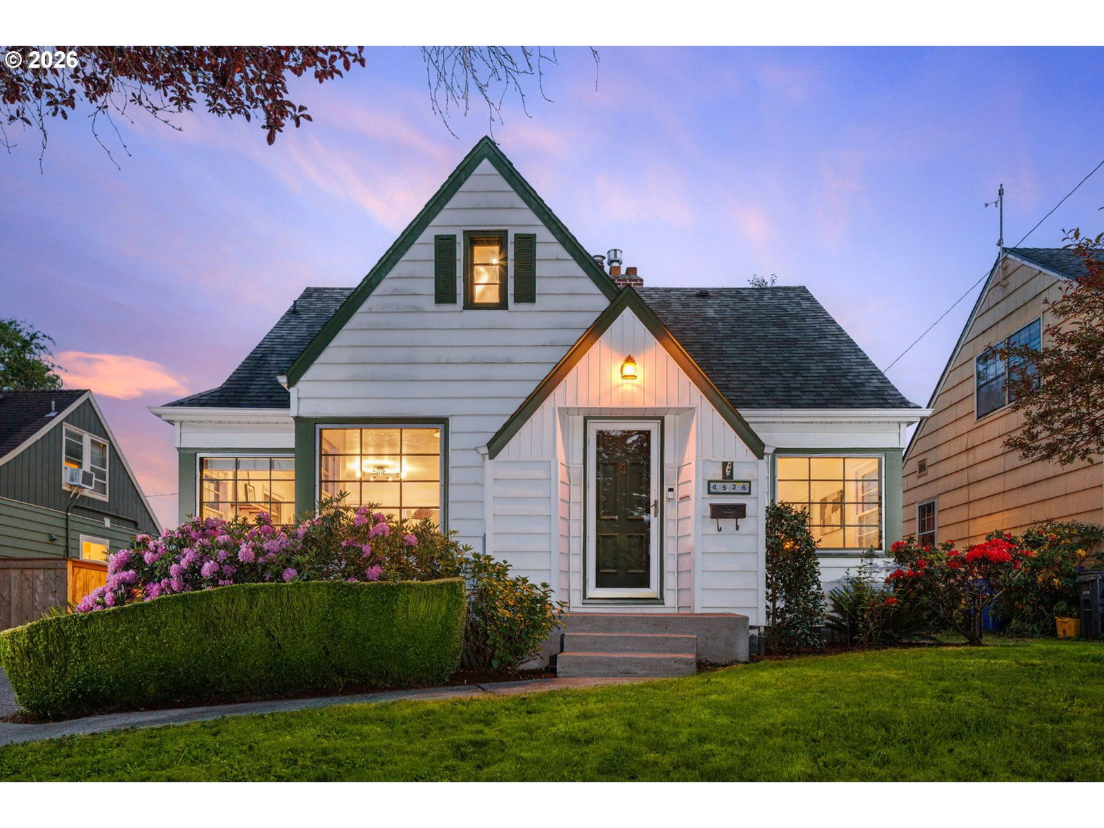 4526 NE OREGON ST