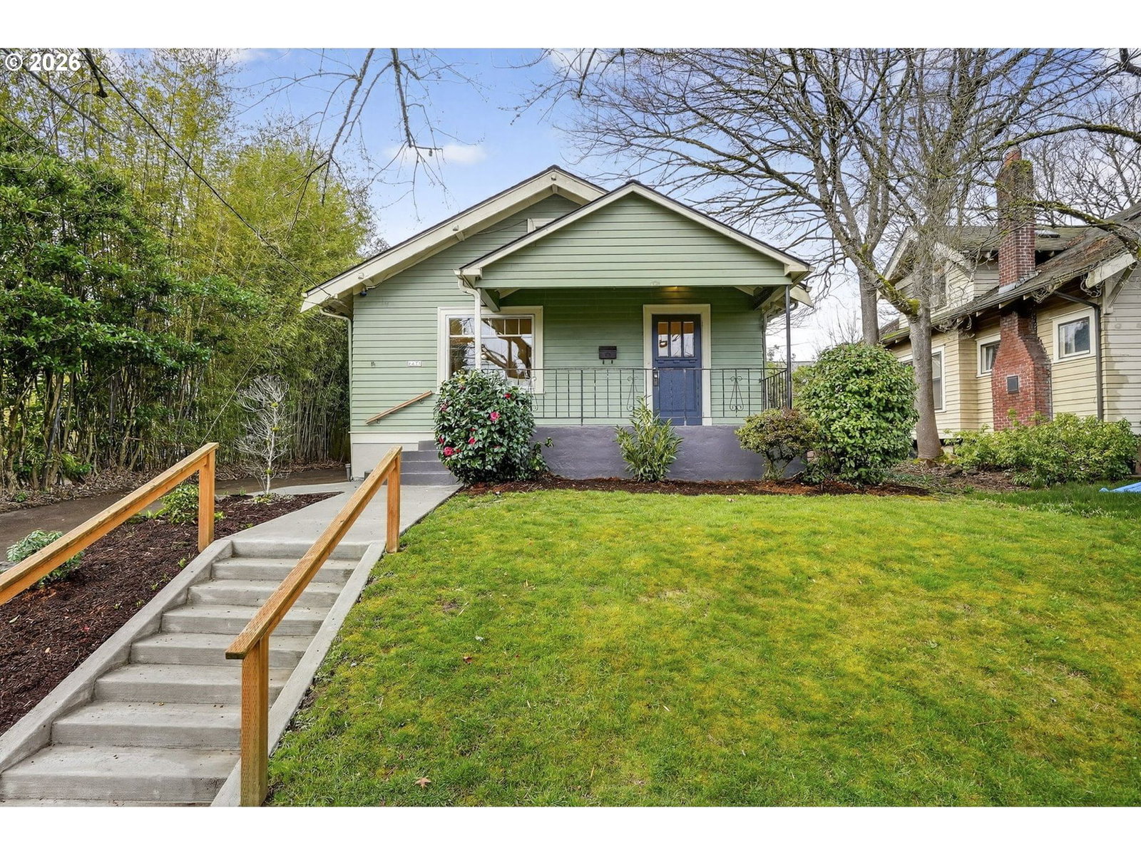 Primary listing photo, 6433 SE 19TH AVE, Portland, OR, 97202