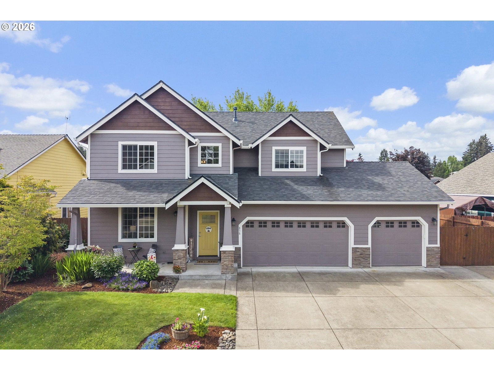 Listing photo 1 of 6