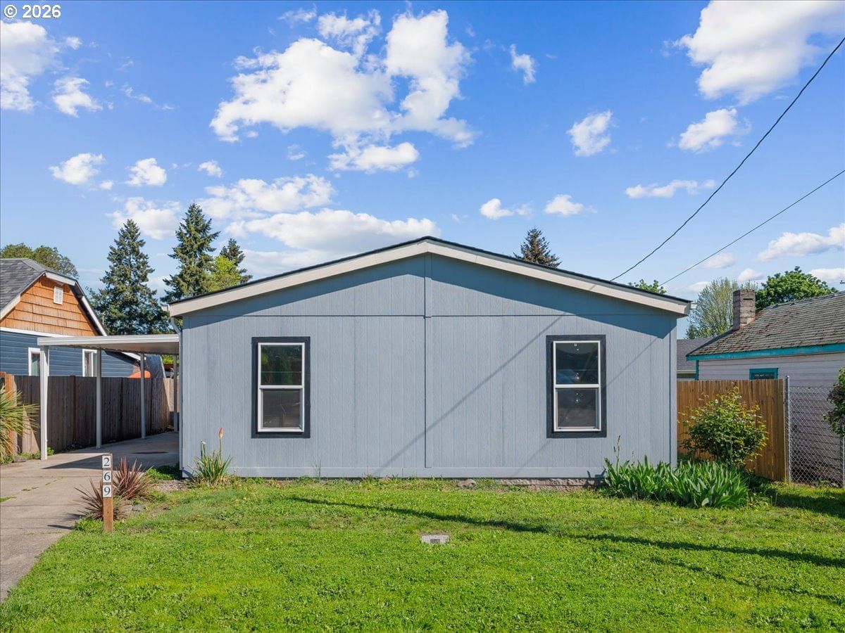 Listing photo 1 of 6
