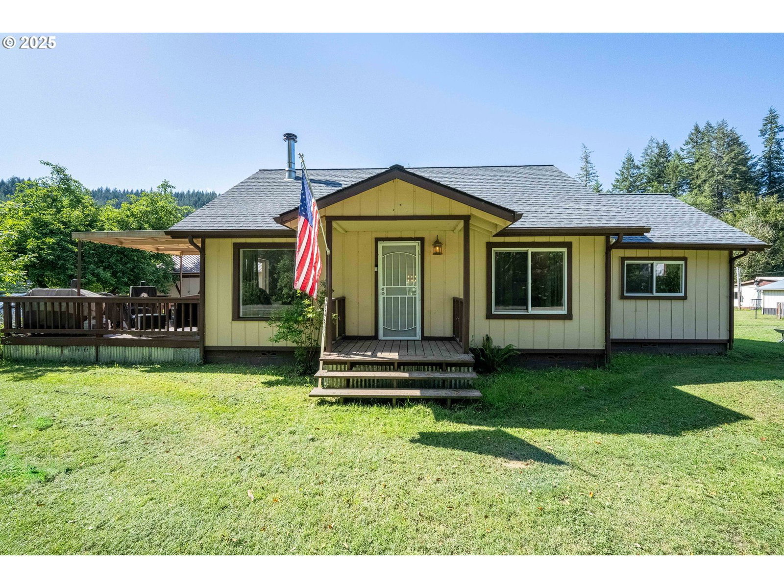Listing photo 1 of 6