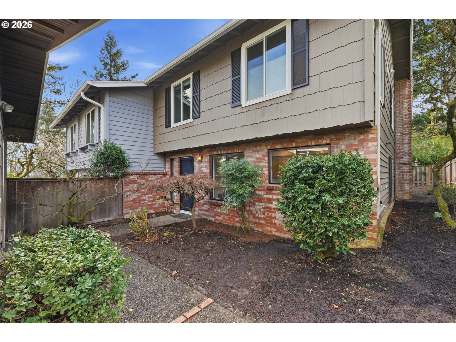 Primary listing photo, 34 WHEATHERSTONE, Lake Oswego, OR, 97035