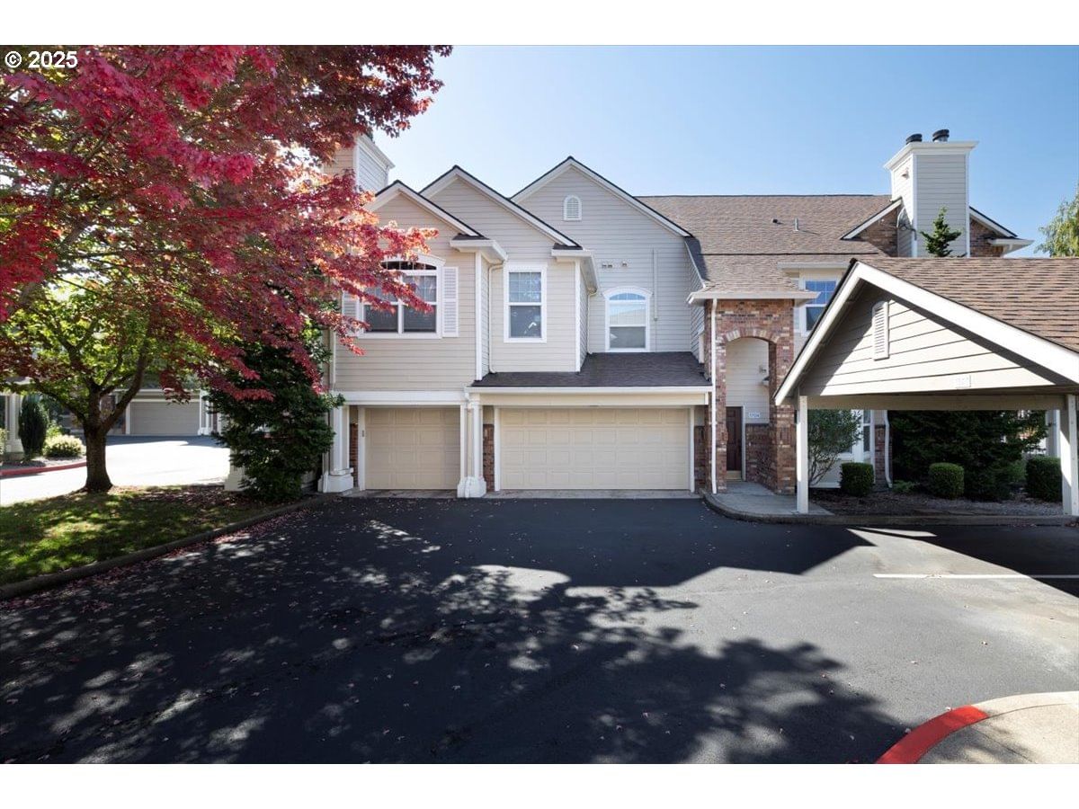 Primary listing photo, 1145 NE HORIZON LOOP #1704, Hillsboro, OR, 97124