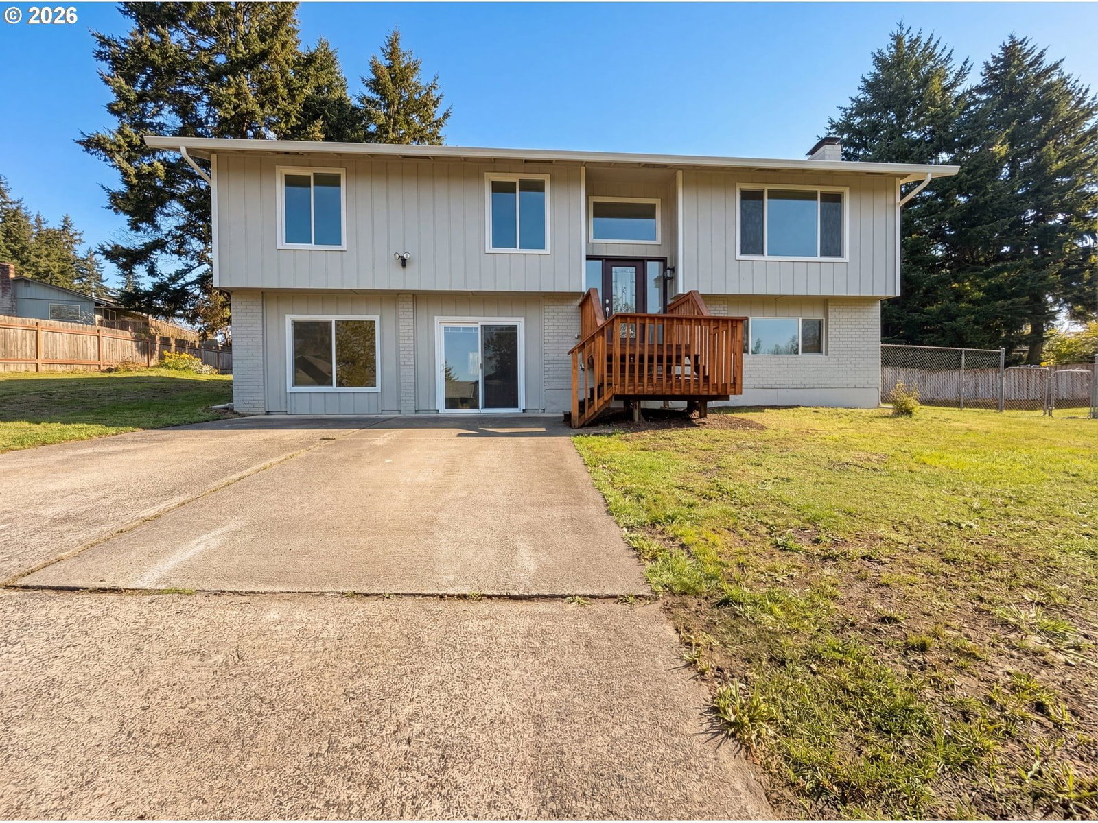 2409 SE HIGGINS DR