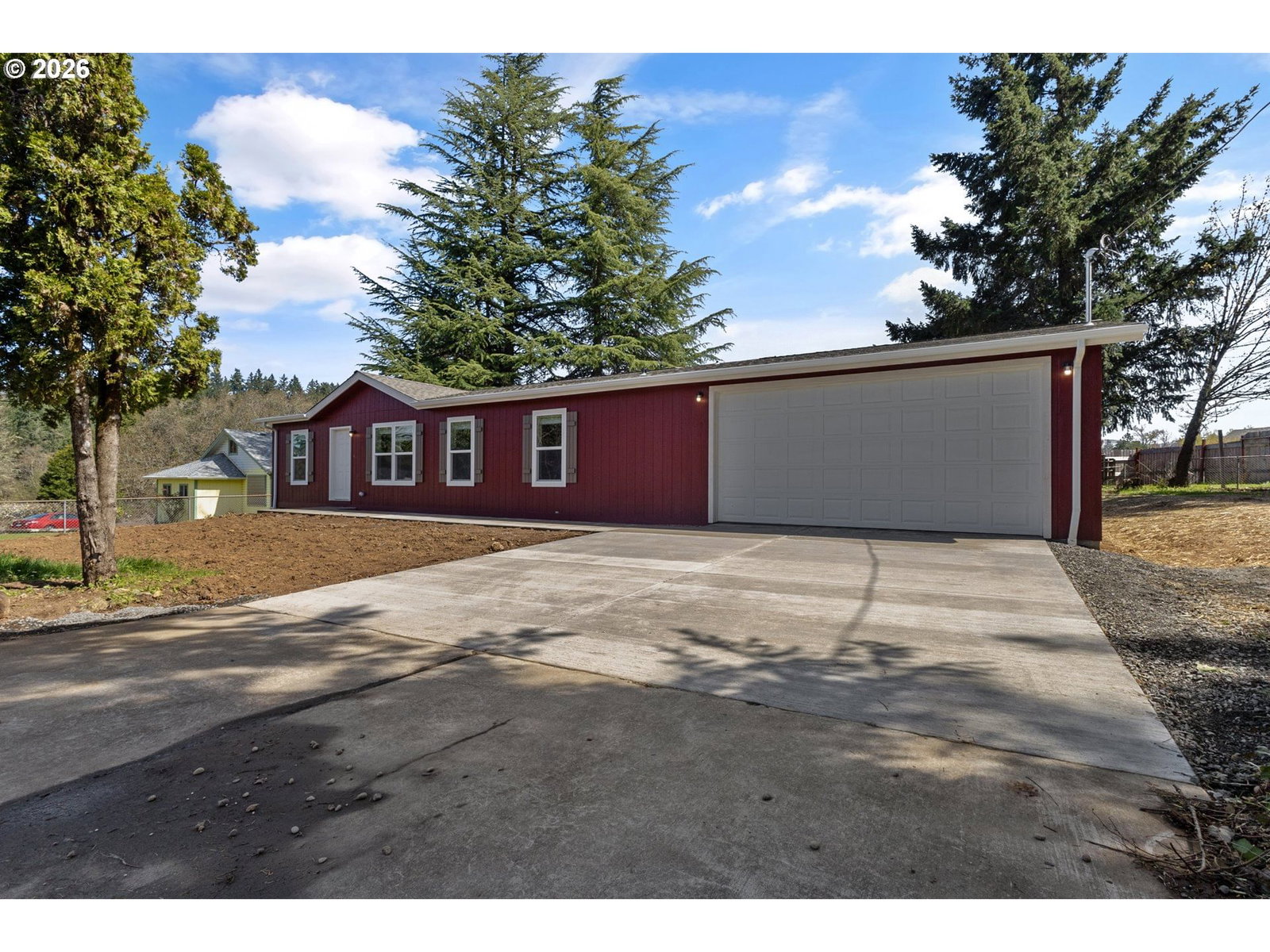 Listing photo 1 of 6