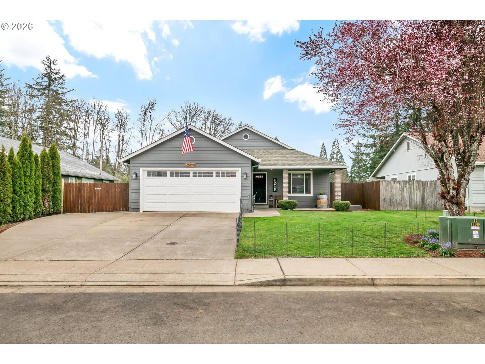 Primary listing photo, 25198 JAKE ST, Veneta, OR, 97487