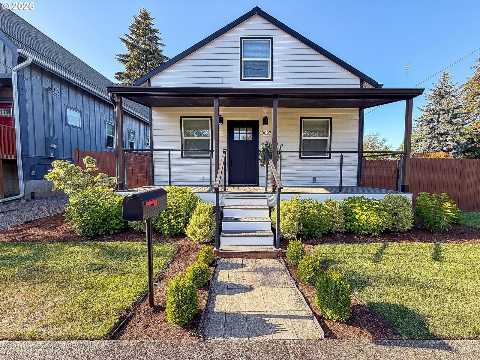 Primary listing photo, 10027 SE KNIGHT ST, Portland, OR, 97266