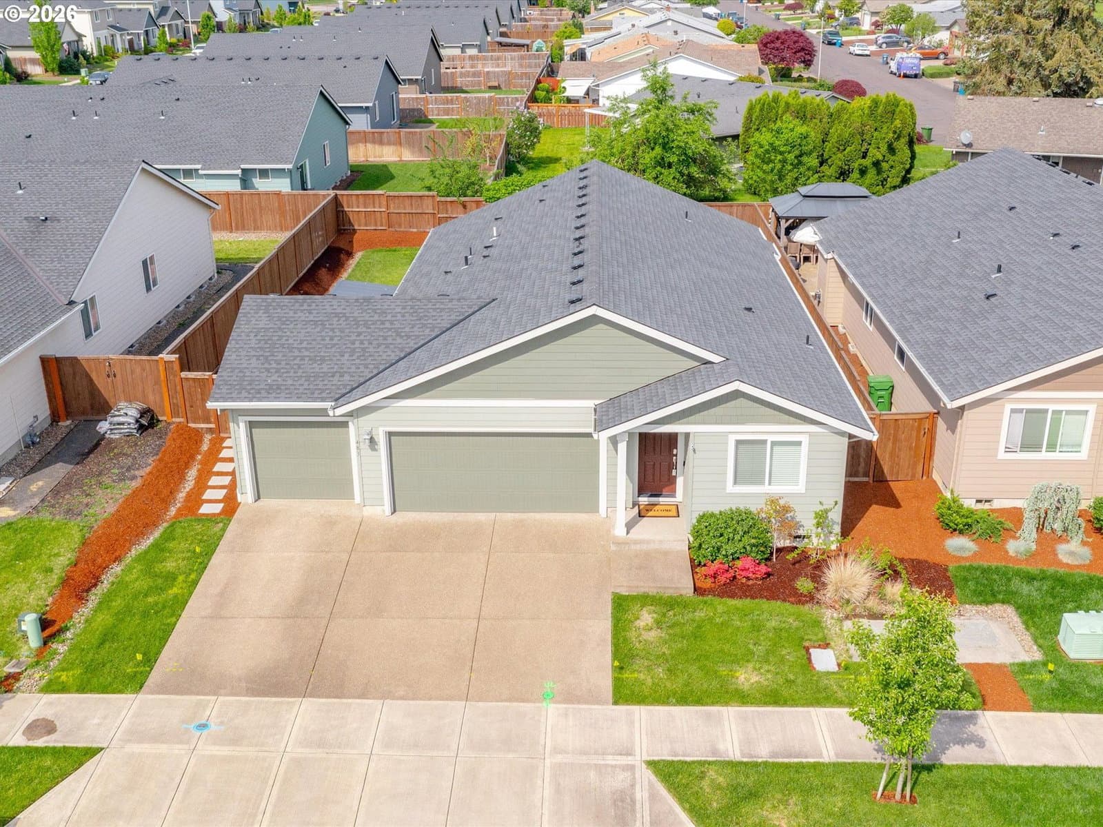 Primary listing photo, 483 KILLIAN SPRING DR, Woodburn, OR, 97071
