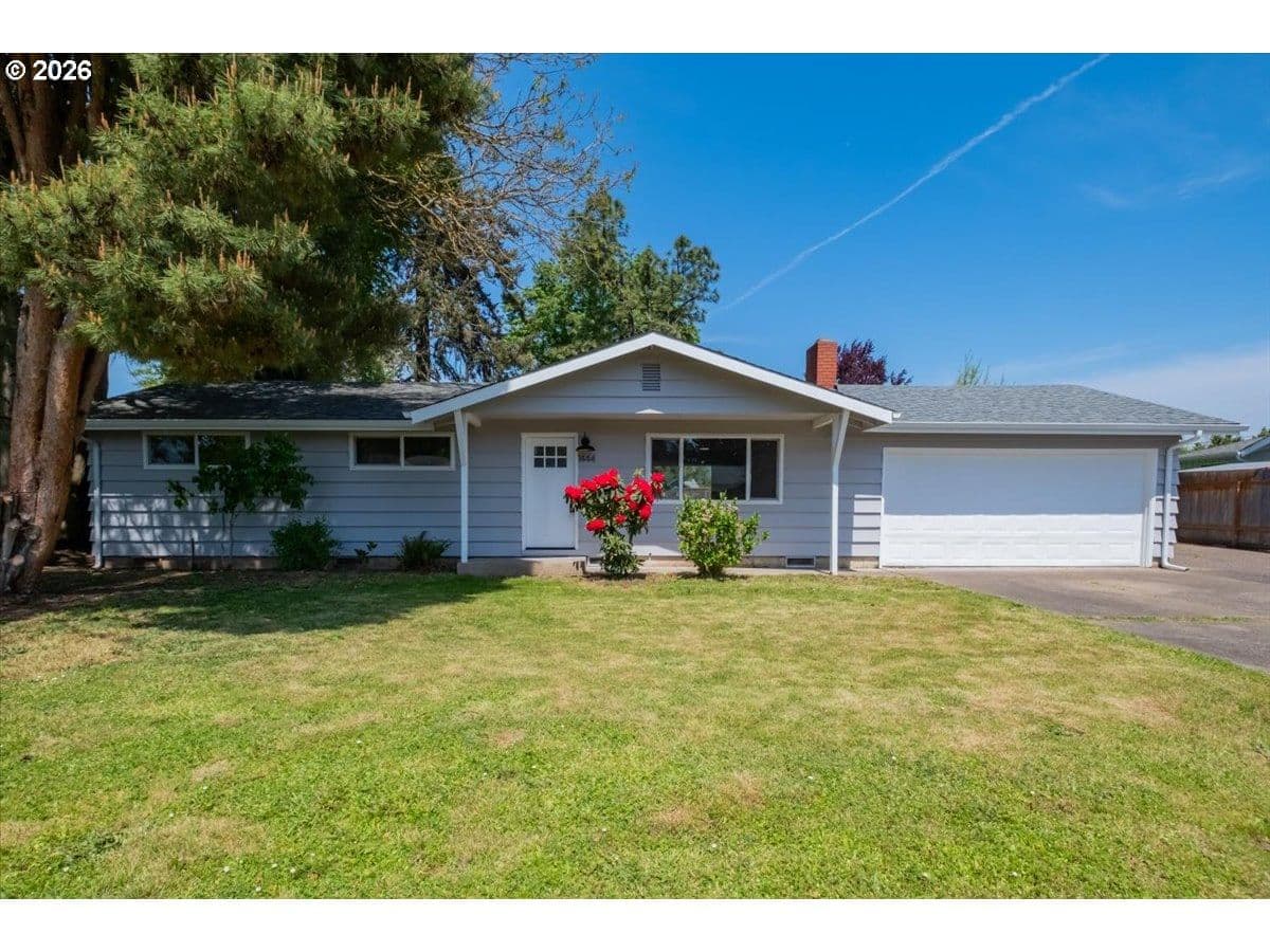 Primary listing photo, 1444 MENLO LOOP, Springfield, OR, 97477