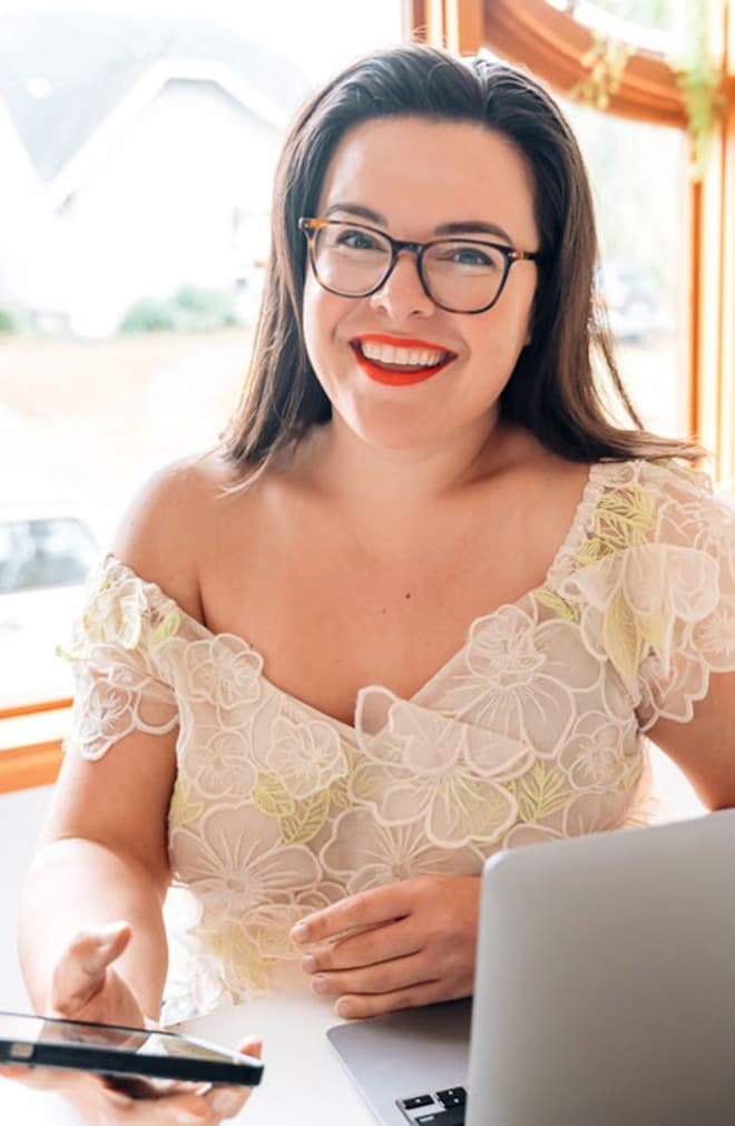 Chelsea Wright, Real Estate Broker