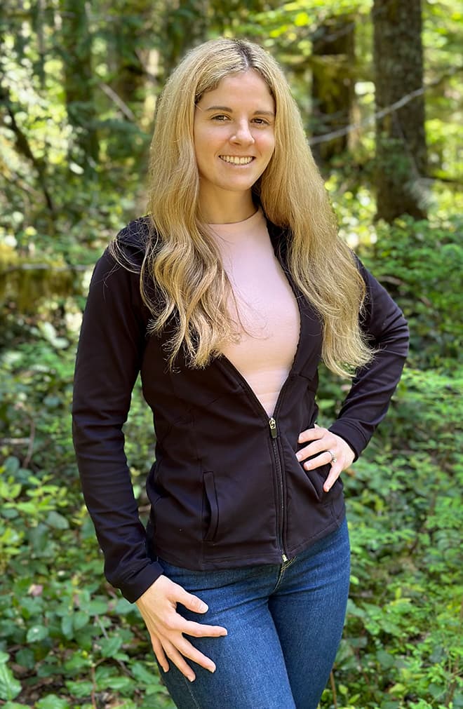 Stacia Davidson, Real Estate Broker