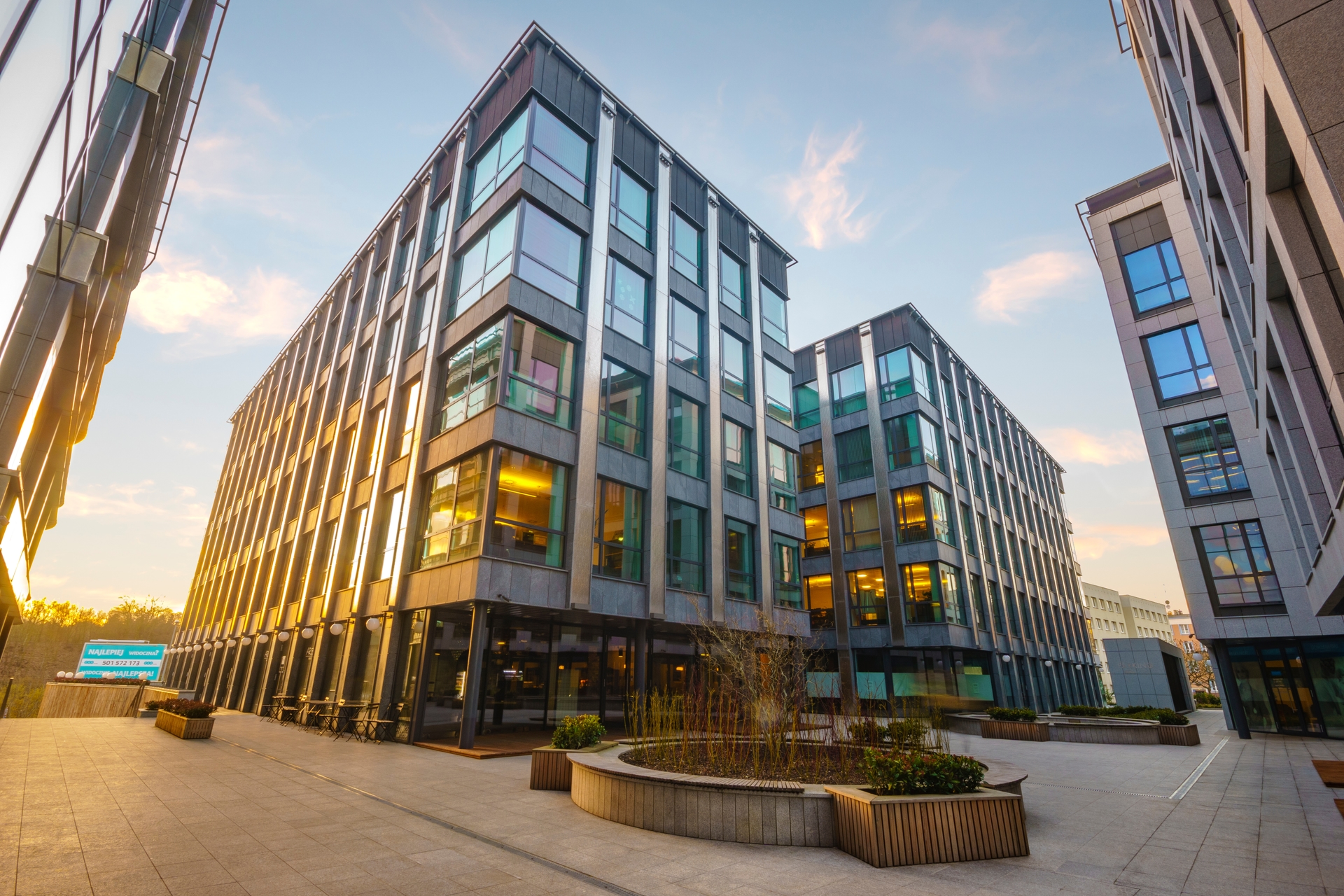 Office space opportunities in Halfway